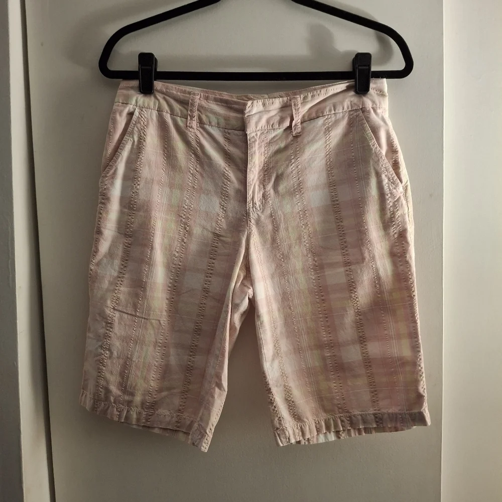Caribbean Joe Women's Light Pink Plaid Shorts